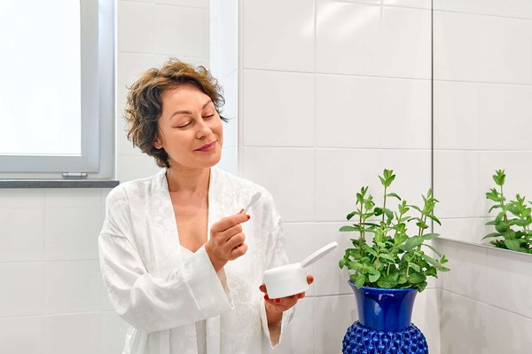 Quelle routine de soin pour les peaux affectées par le froid ?